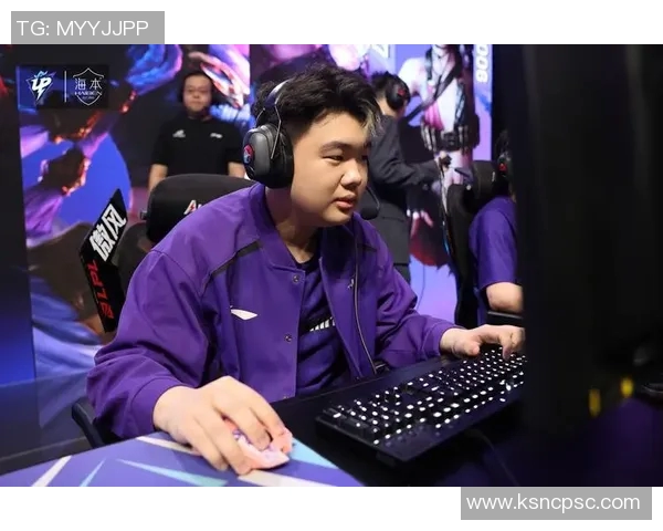 对话周军：回顾英雄联盟职业生涯的辉煌与挑战