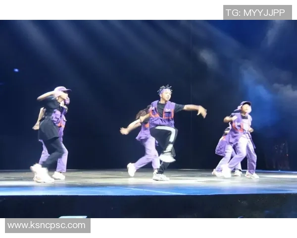 武汉街舞队勇闯极限运动世界杯的奋斗故事与精彩瞬间